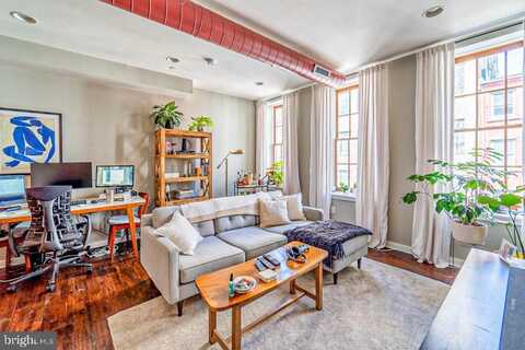 19 N 3RD STREET, PHILADELPHIA, PA 19106