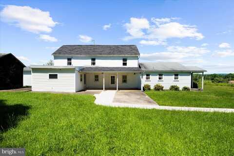 2138 HILL ROAD, PERKIOMENVILLE, PA 18074
