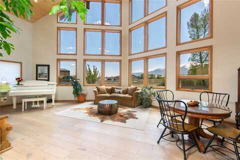 426 S San Juan Avenue, Buena Vista, CO 81211