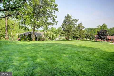 ECHO DRIVE, CHAMBERSBURG, PA 17202