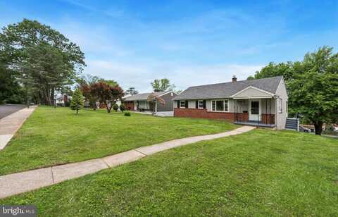 1027 OAK STREET, COATESVILLE, PA 19320