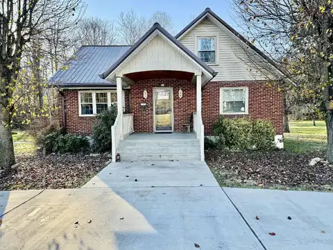 East 26Th Street # S, Big Stone Gap, VA 24219