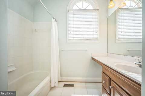 43692 BERMUDA DUNES TERRACE, LEESBURG, VA 20176