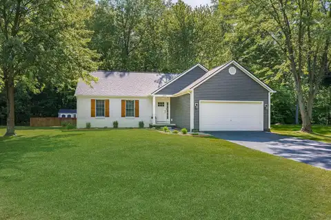 9825 Lynns Road, Pataskala, OH 43062
