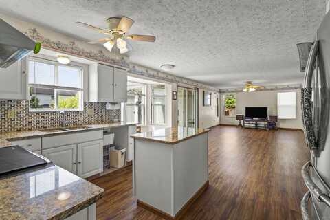 917 Linkfield Drive, Columbus, OH 43085