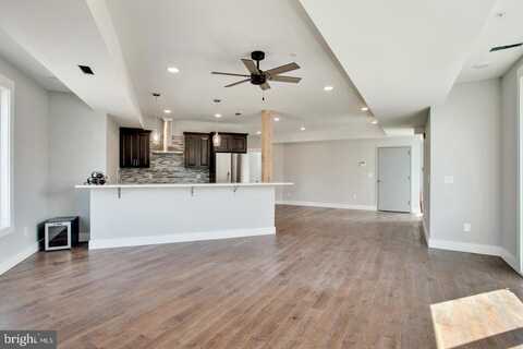 1811 RIDGE AVENUE, PHILADELPHIA, PA 19130