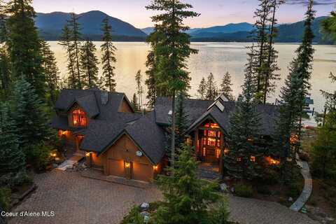 286 E Canoe Point Rd, Coolin, ID 83821