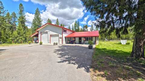 471 Akre Dr, Blanchard, ID 83804