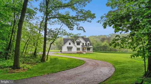 385 NOLF ROAD, NAZARETH, PA 18064