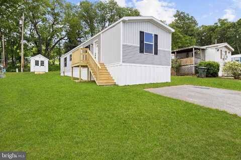 4 CANYON DRIVE, YORK, PA 17406