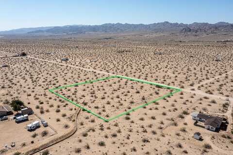 305 Two Mile Road, Joshua Tree, CA 92252