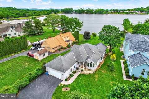20 HINES DRIVE, EAST BERLIN, PA 17316