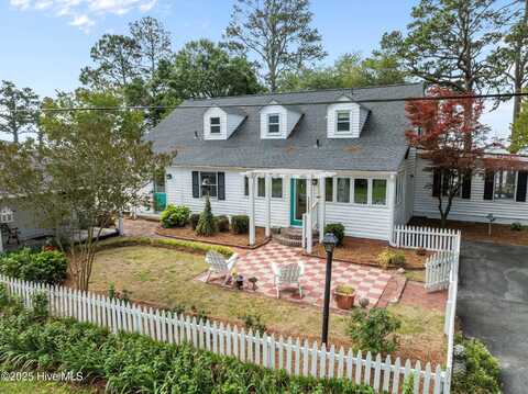 1339 Bayview Road, Bath, NC 27808