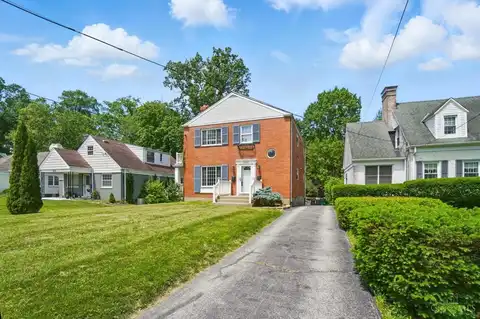 6296 Glade Avenue, Cincinnati, OH 45230
