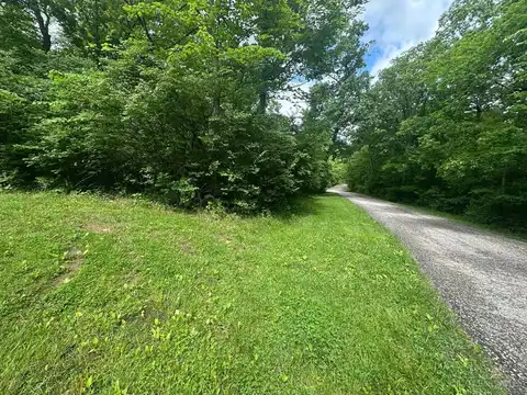 1229 Grants Run Road, Washington Court House, OH 45153