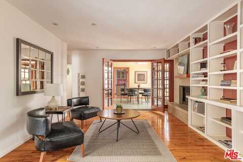 3000 Thatcher Ave, Marina Del Rey, CA 90292