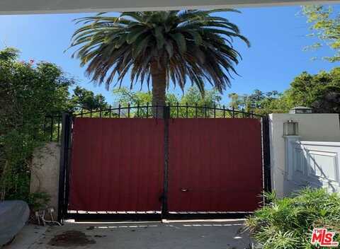 1215 Hilldale Ave, Los Angeles, CA 90069