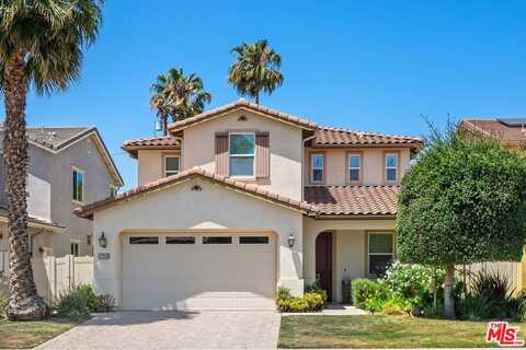 17053 Cantlay St, Van Nuys, CA 91406