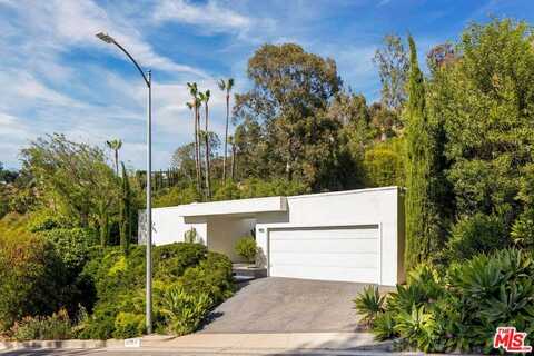 11115 Dona Pegita Dr, Studio City, CA 91604