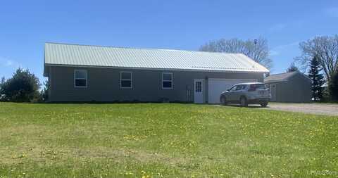 N5216 Gladstone, Chatham, MI 49816