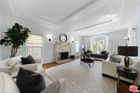 865 S Lucerne Blvd, Los Angeles, CA 90005
