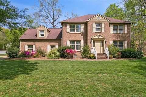40 Valmoore Drive, Poquoson, VA 23662