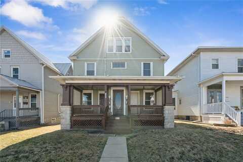 1249 3rd Ave SE, Cedar Rapids, IA 52403