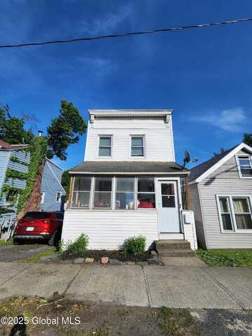 269 Broadway, Menands, NY 12204
