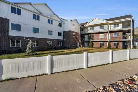 450 W MAIN, Santaquin, UT 84655