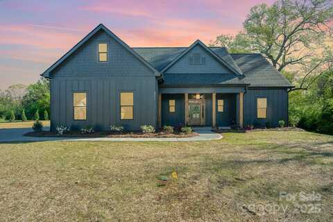 919 Village Lake Drive, Monroe, NC 28110