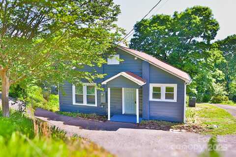 102 Lake Drive, Hickory, NC 28601