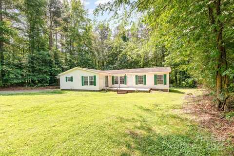 611 W Robinson Street, Dallas, NC 28034