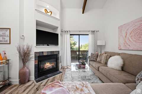 9189 S JEFFERSON, Sandy, UT 84070