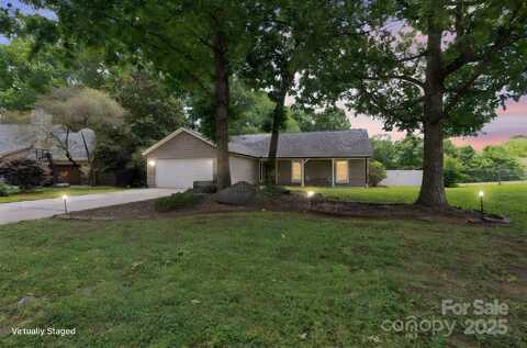 3807 Sweetgrass Lane, Charlotte, NC 28226