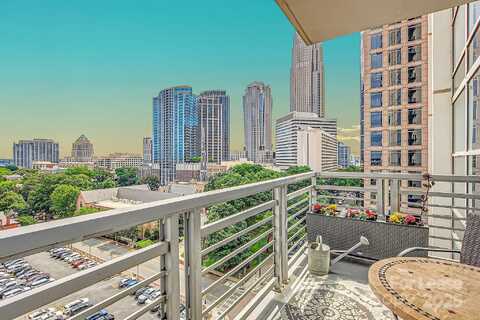 333 W Trade Street, Charlotte, NC 28202