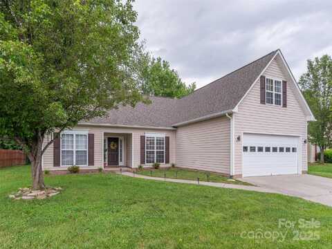 379 Running Briar Road, Fletcher, NC 28732