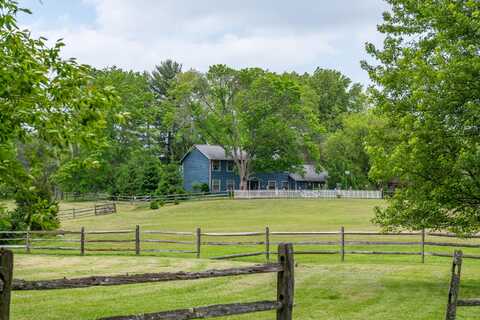 1180 Sugar Hill Lane, Xenia, OH 45385