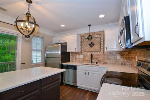 140 Marakery Road, Mooresville, NC 28115
