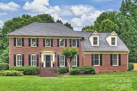 5508 Kincross Lane, Charlotte, NC 28277
