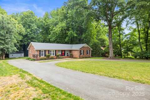 8938 Glencroft Road, Mint Hill, NC 28227