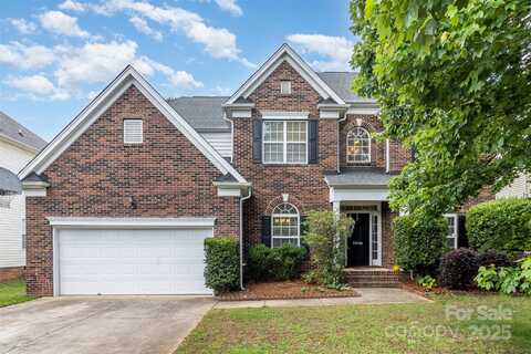11526 Mcginns Trace Court, Charlotte, NC 28277