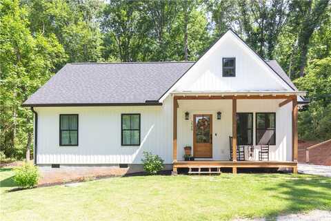 226 Edgewood Drive, Seneca, SC 29678