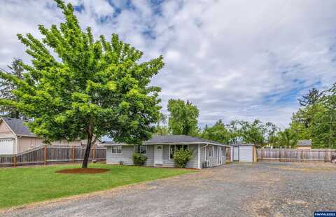 2308 Harding St, Sweet Home, OR 97386