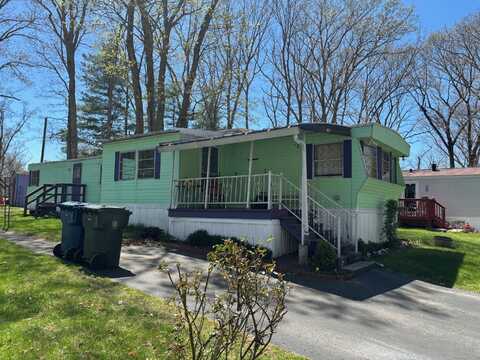 28 Fairway Drive, Windham, CT 06256