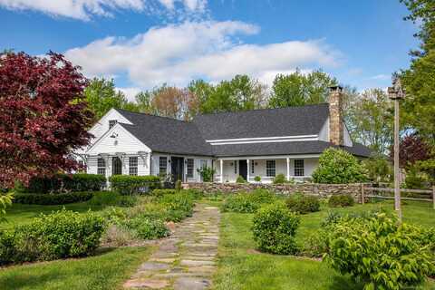 427 Milton Road, Litchfield, CT 06759