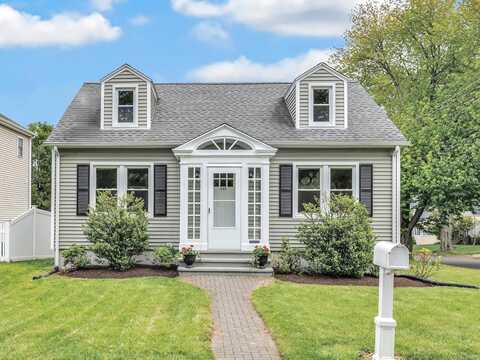 435 Lenox Road, Fairfield, CT 06825