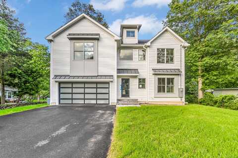 264 Harvester Road, Fairfield, CT 06825