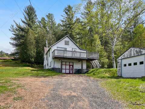 1076 Deerland Road, Long Lake, NY 12847