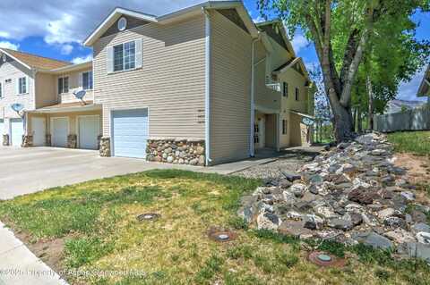 41 Angelica Circle, Parachute, CO 81635