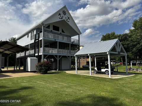552 Catfish Lane, Crump, TN 38327